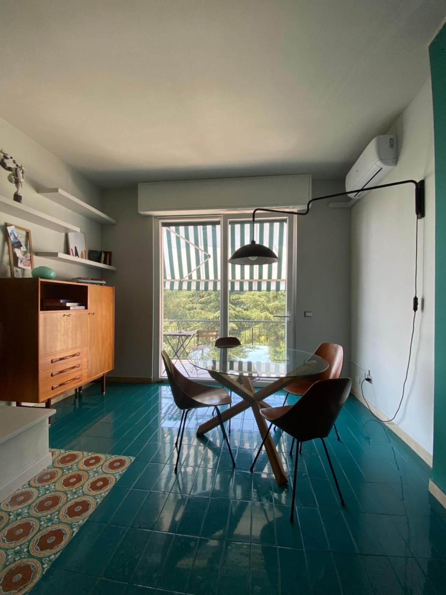 The Silky Way Apartment โกโม ภายนอก รูปภาพ