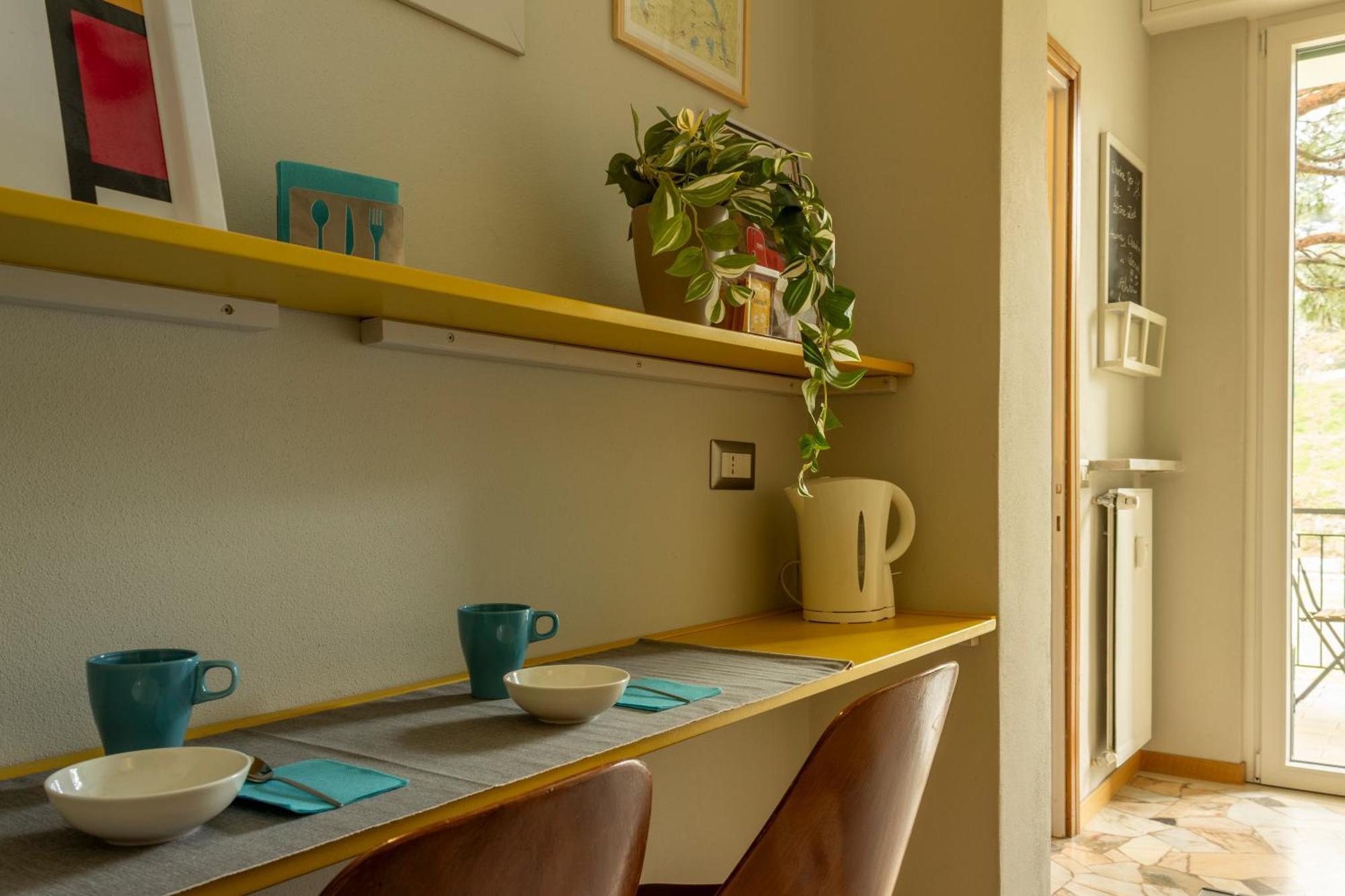 The Silky Way Apartment โกโม ภายนอก รูปภาพ