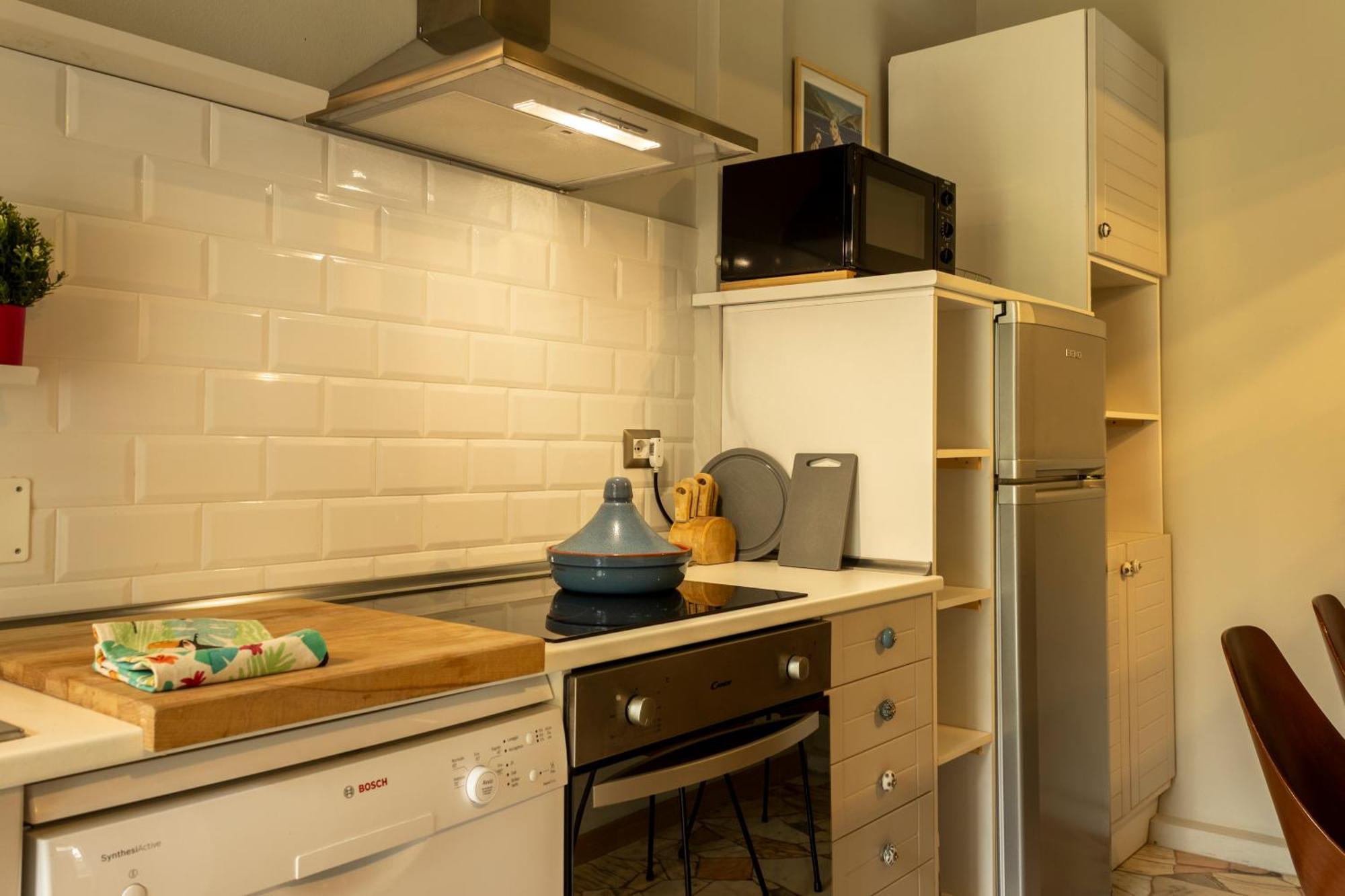 The Silky Way Apartment โกโม ภายนอก รูปภาพ