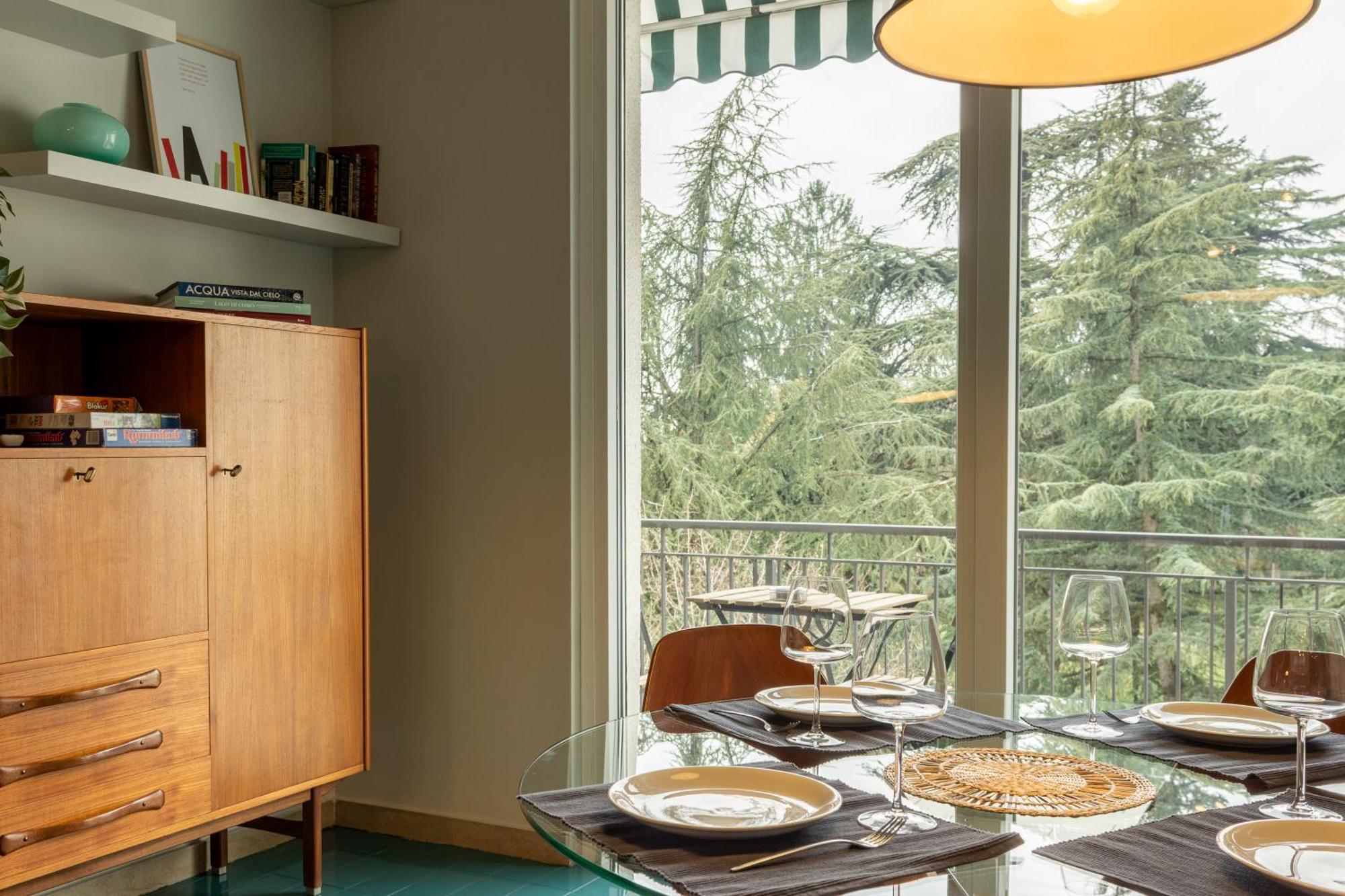 The Silky Way Apartment โกโม ภายนอก รูปภาพ